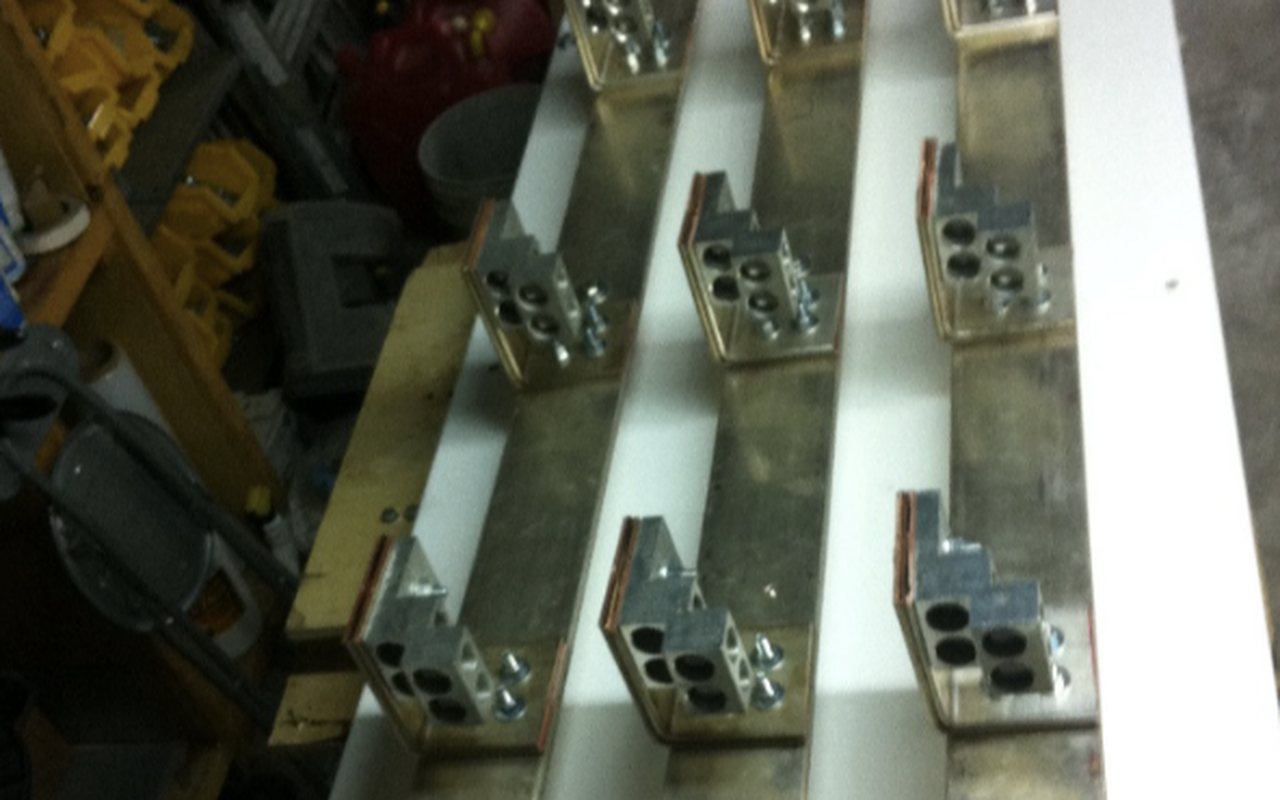 Fabricación de barras de cobre para tableros eléctricos